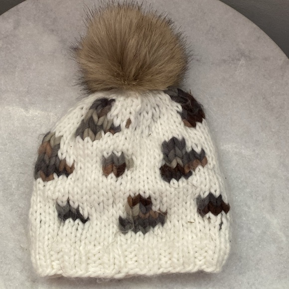 ✨Cute Knit Pom Pom Beanie • 6-24 Months - Picture 7 of 7